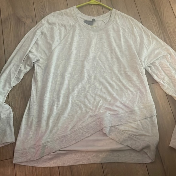 Athleta Sweaters - Athleta sweatshirt